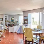 Anthony Piscina Privata